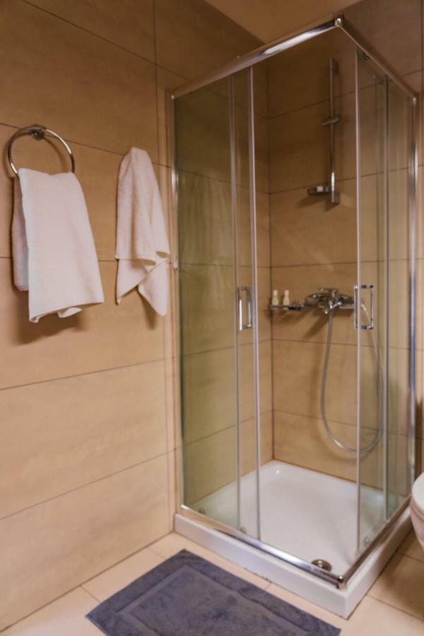 Athenian Central Apartments Bagian luar foto